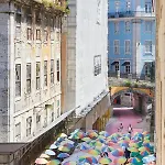 Sunny Pink Street Historical Apt, By Timecooler Apartamento