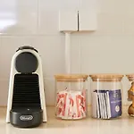 Apartamento Sunny Pink Street Historical Apt, By Timecooler *