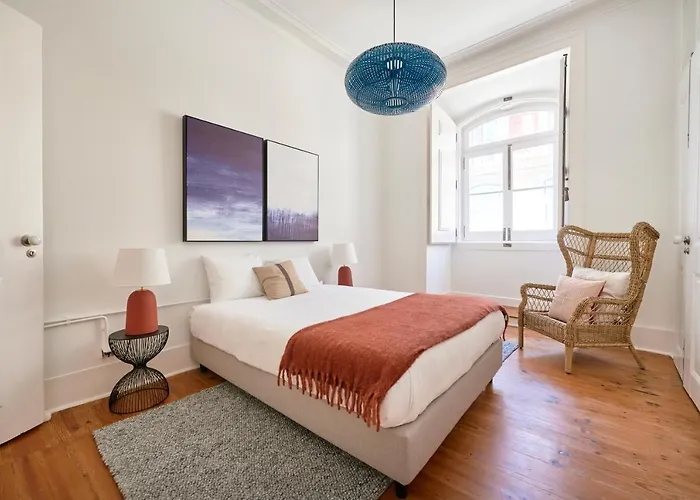 Sunny Pink Street Historical Apt, By Timecooler Apartmán *