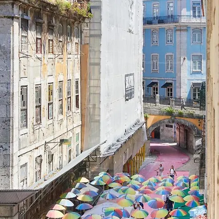 Sunny Pink Street Historical Apt, By Timecooler Apartamento