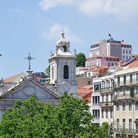 Sunny Pink Street Historical Apt, By Timecooler Apartman Lisboa
