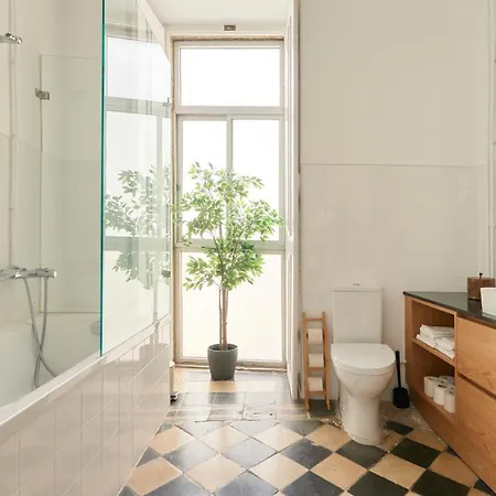Sunny Pink Street Historical Apt, By Timecooler Apartamento