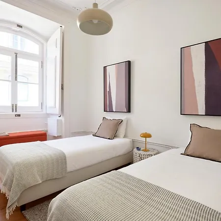 Sunny Pink Street Historical Apt, By Timecooler Apartman Lisboa