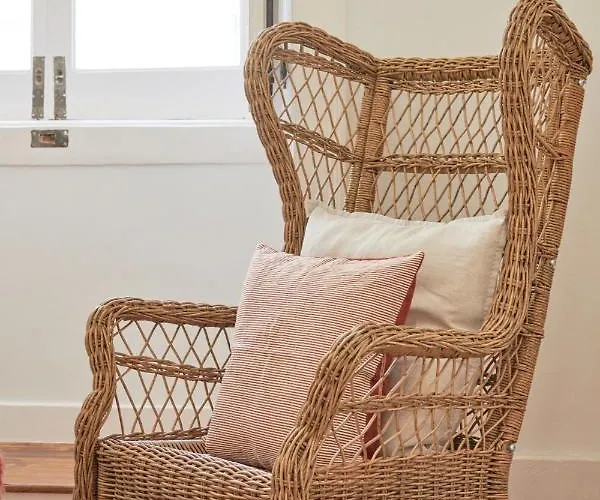 Sunny Pink Street Historical Apt, By Timecooler Apartment Lisbon